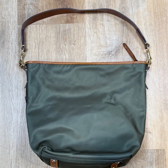 Dooney& Bourke  Green Shoulder Bag with Pouch - Picture 11 of 12